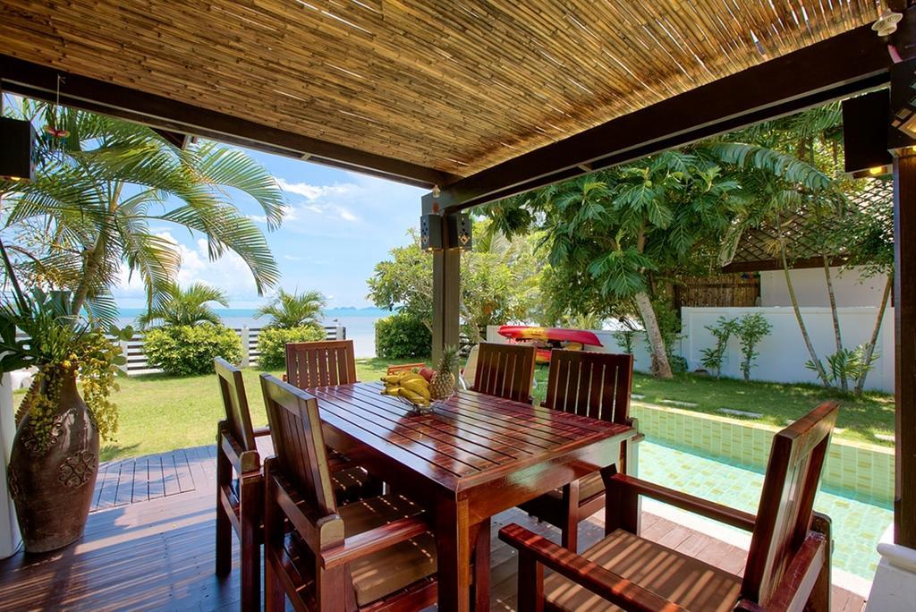 Emerald Sands - Beach Front 4 Bed Pool Villa Самуи Номер фото
